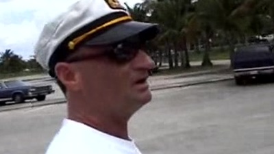 Capt with an increment of i love to go golfing... with an